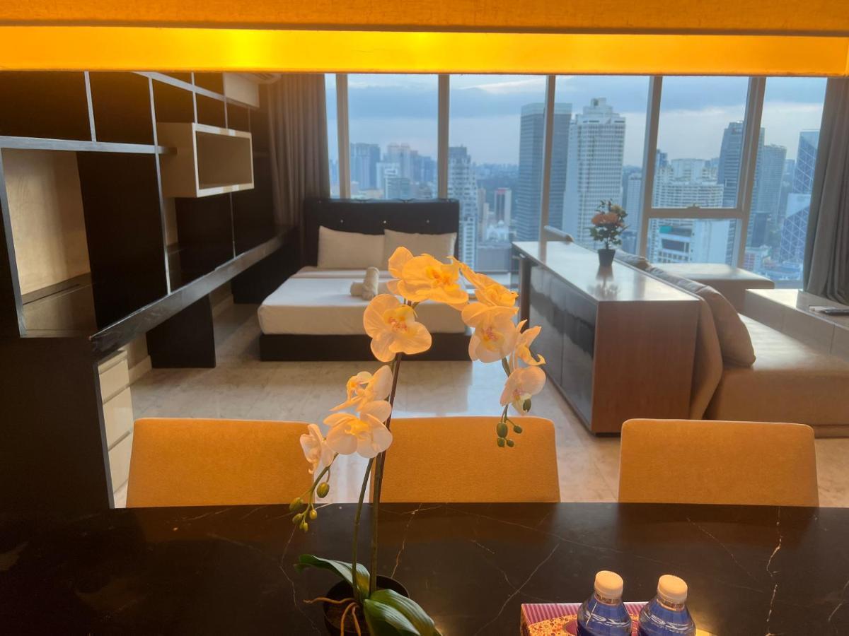 Platinum Klcc Pool View Apartment Kuala Lumpur Luaran gambar