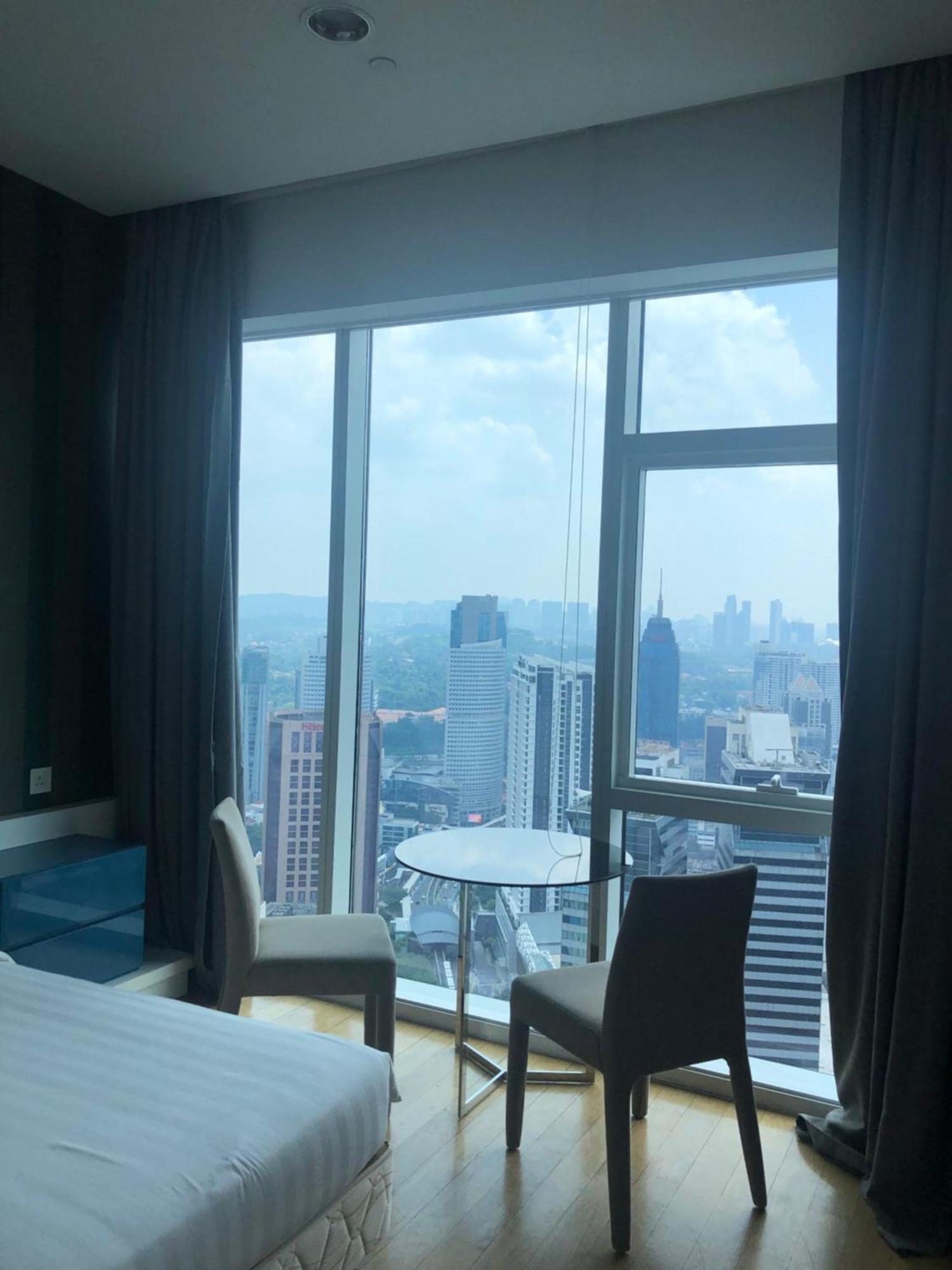 Platinum Klcc Pool View Apartment Kuala Lumpur Luaran gambar