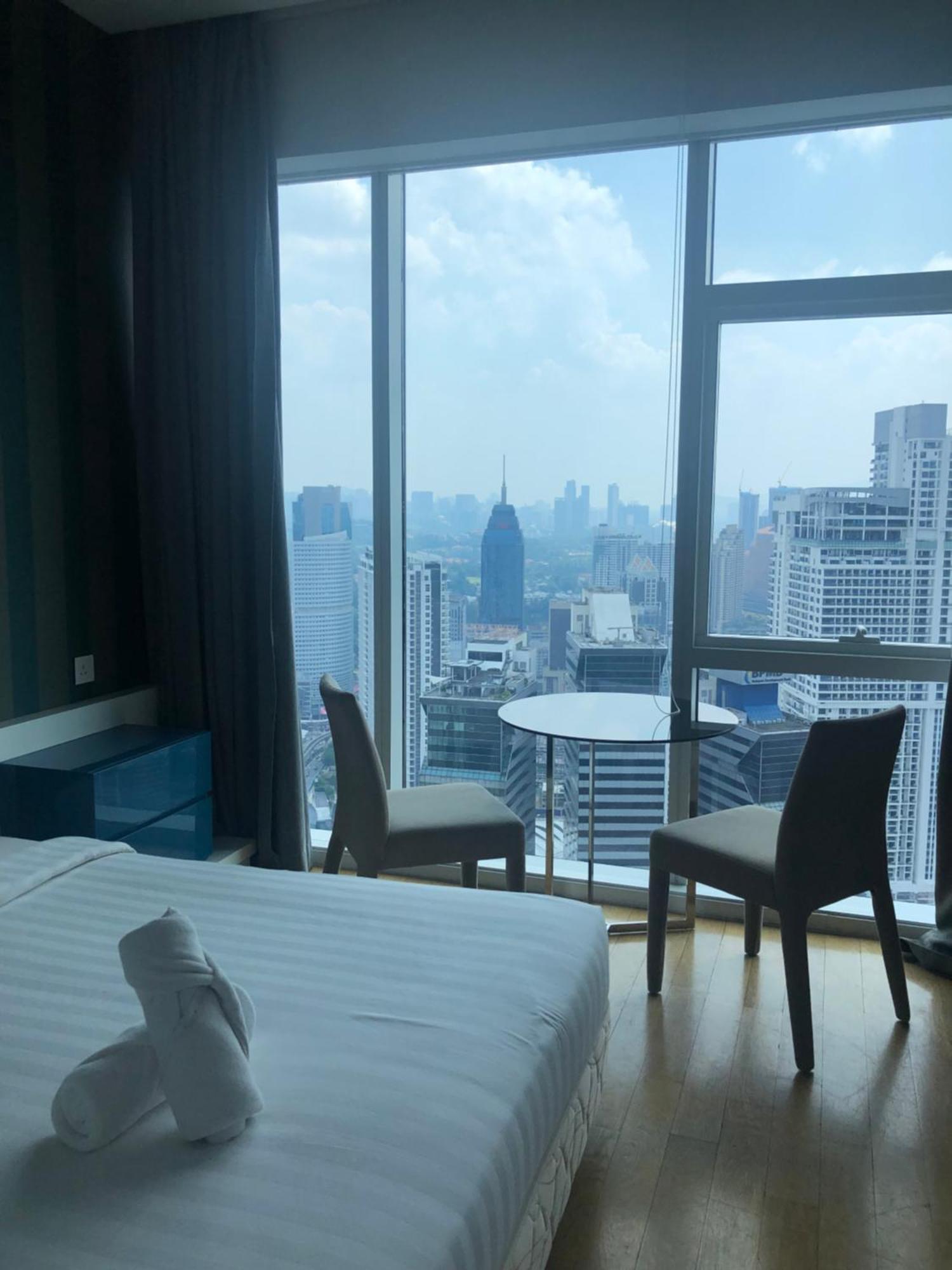 Platinum Klcc Pool View Apartment Kuala Lumpur Luaran gambar