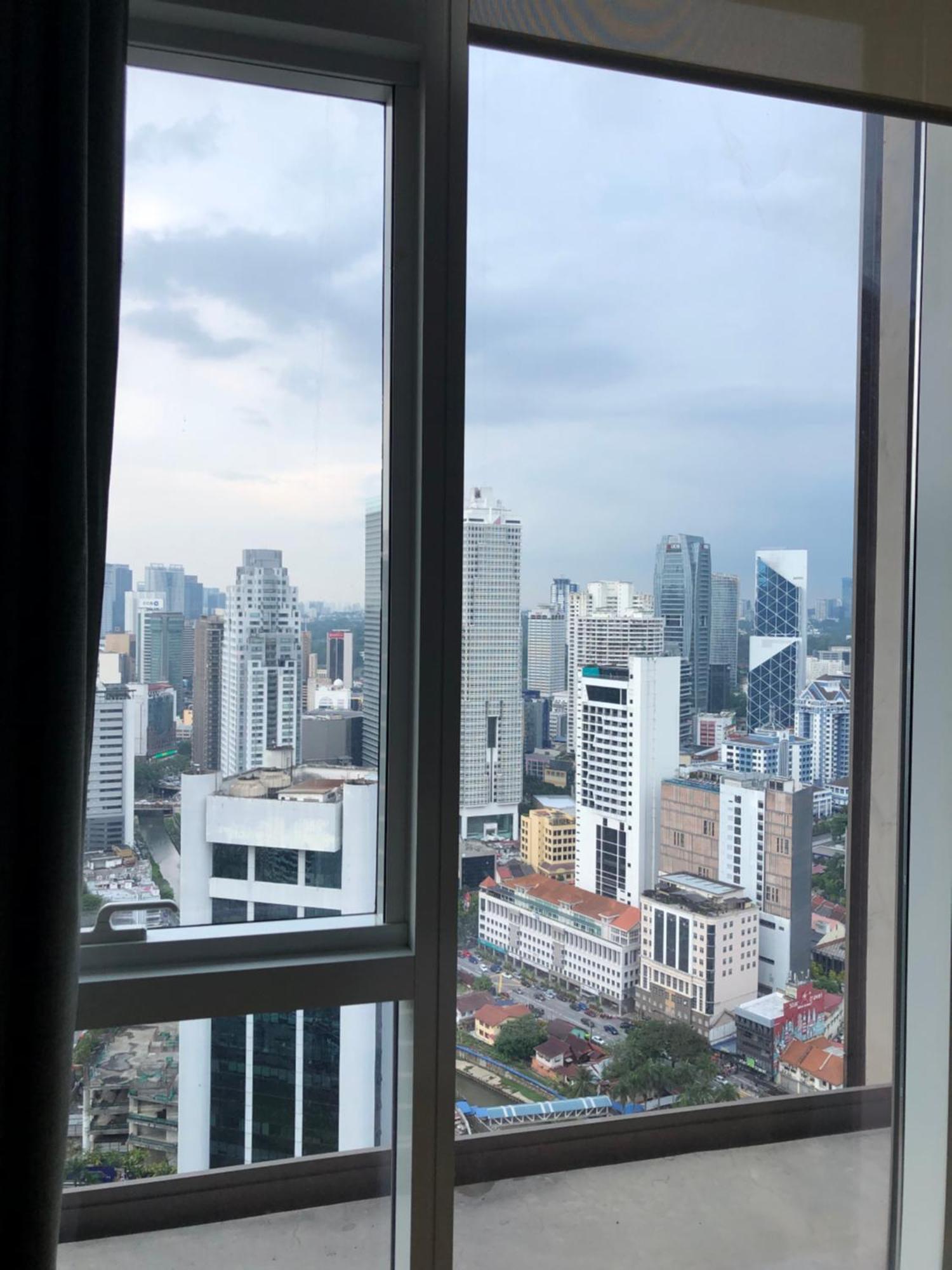 Platinum Klcc Pool View Apartment Kuala Lumpur Luaran gambar