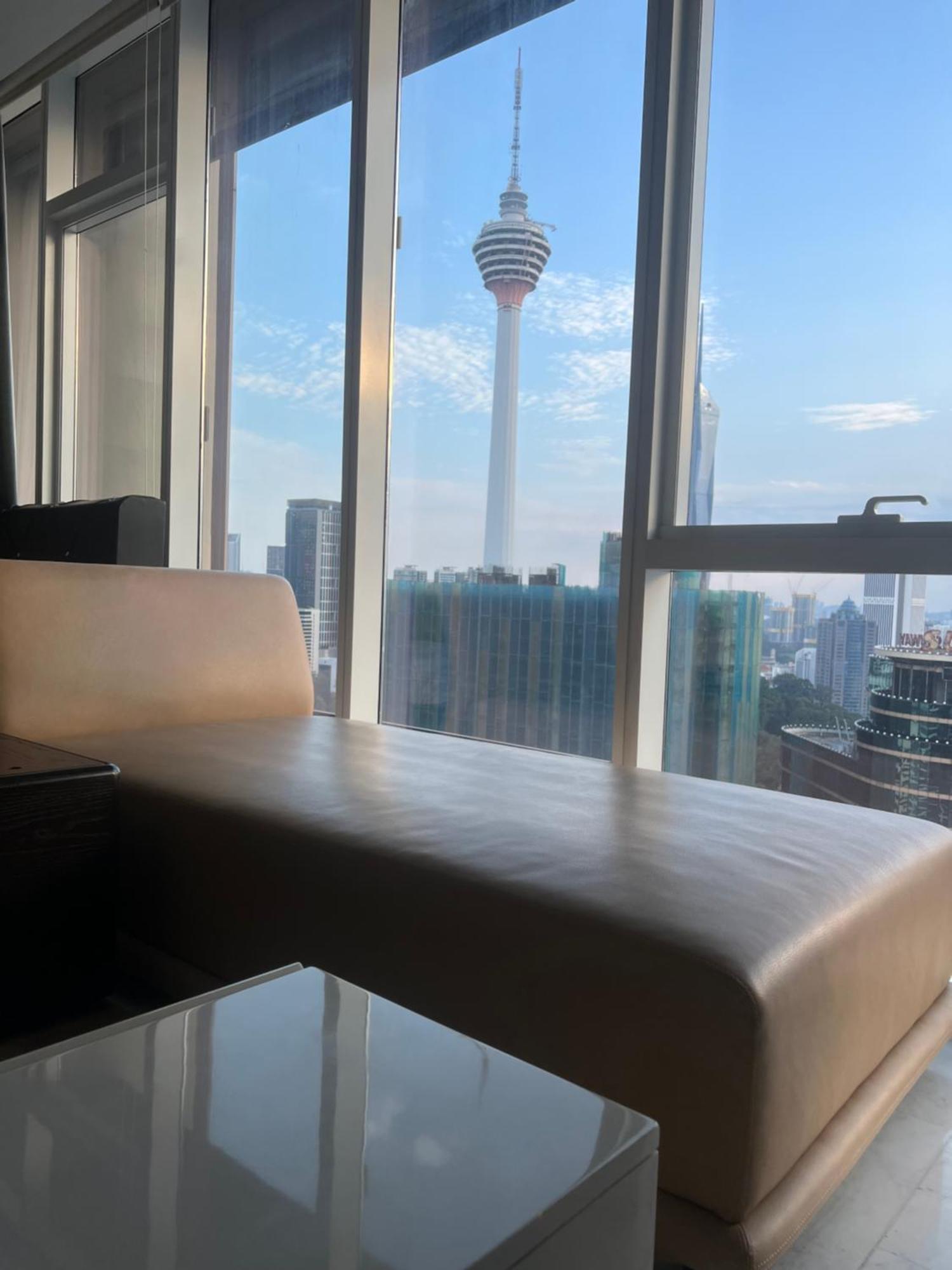 Platinum Klcc Pool View Apartment Kuala Lumpur Luaran gambar